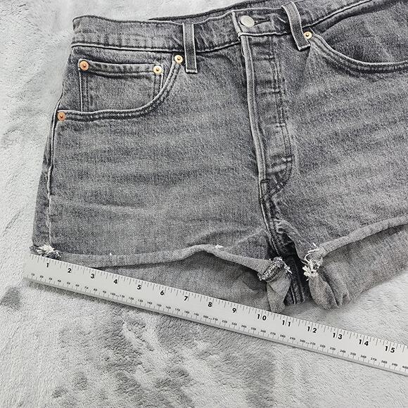 Levi's Shorts Womens W30 Faded Black Gray 501 High Rise Cut Off Button Fly - Picture 12 of 13
